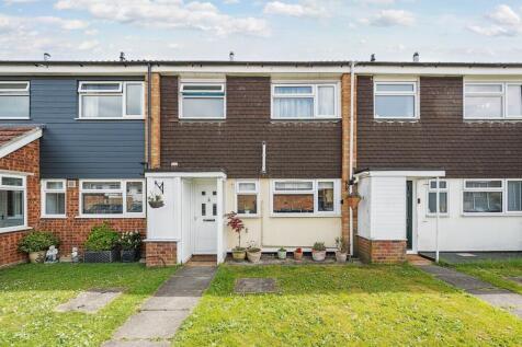 Gatwick Close, Hertfordshire CM23 3 bed terraced house for sale