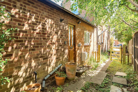 Grange Road, Hertfordshire CM23 1 bed bungalow for sale
