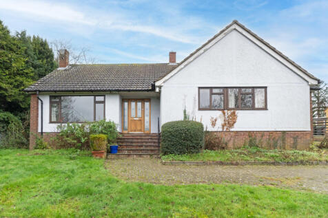 Radleys End, Dunmow CM6 3 bed bungalow for sale