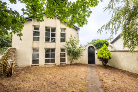 Leach Lane, St Annes, FY8 4 bed barn conversion for sale