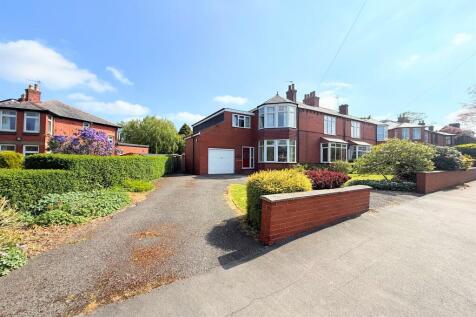 Runcorn WA7 6 bed house for sale
