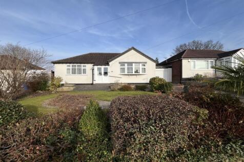 2 bedroom detached bungalow for sale