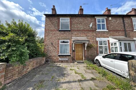 2 bedroom end of terrace house for sale