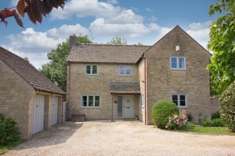 Pemberley, The Street, Luckington 4 bed house for sale