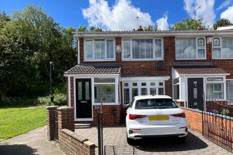 Ettrick Road, Jarrow, Tyne & Wear, NE32 3 bed end of terrace house for sale