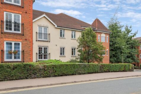 Peppermint Road, Hitchin, SG5 2 bed apartment for sale