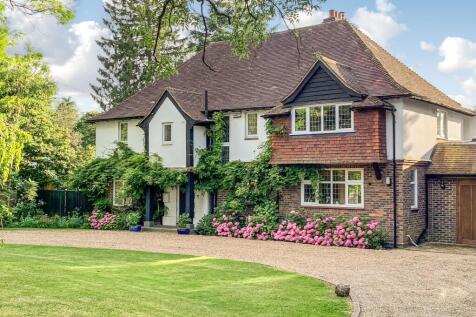 High Drive, Woldingham, CR3 5 bed detached house for sale