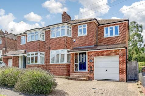 Dalegarth Gardens, Purley, CR8 4 bed semi