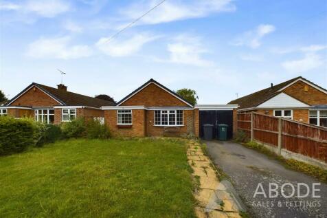 4 bedroom detached bungalow for sale