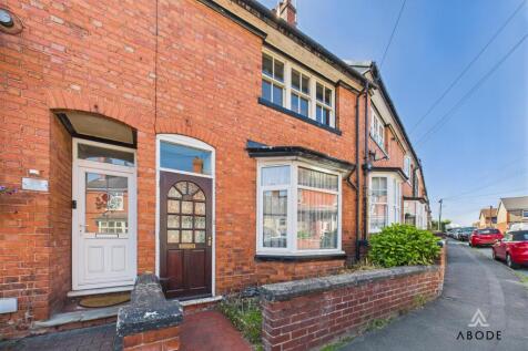 New Street, Uttoxeter ST14 3 bed terraced house for sale