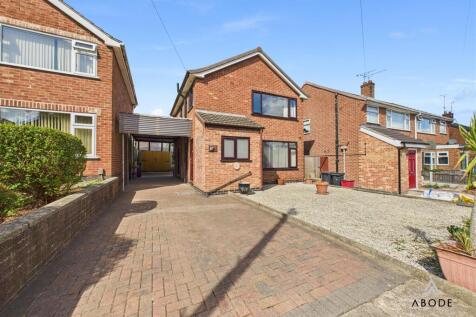 Meadow Crescent, Derby DE74 3 bed detached house for sale