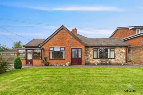 3 bedroom detached bungalow for sale