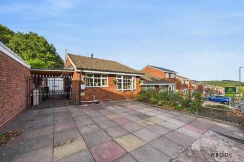 2 bedroom semi-detached bungalow for sale