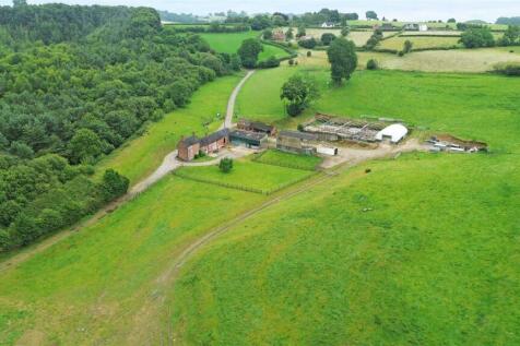 4 bedroom farm house for sale