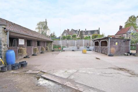 Derbyshire Pony Trekking Centre... Equestrian property for sale