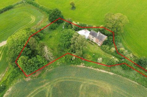 3 bedroom cottage for sale