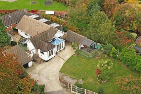 8a, School Street, Eckington, Sheffield 5 bed detached house for sale