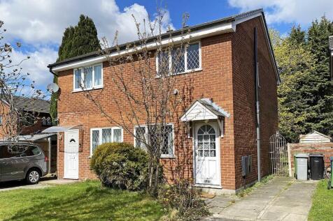 2 bedroom semi-detached house for sale
