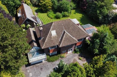 Broadway, Hale 7 bed detached house for sale