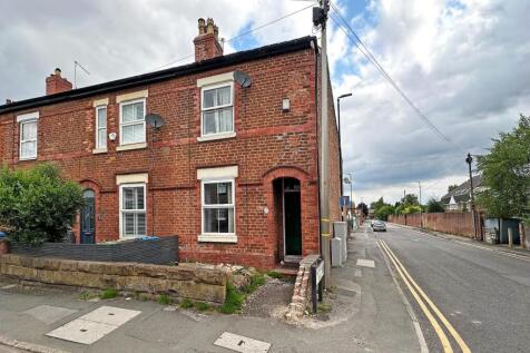 Moss Lane, Altrincham 2 bed end of terrace house for sale