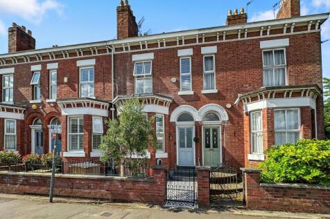 Mayors Road, Altrincham 4 bed terraced house for sale