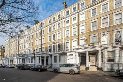 Southwell Gardens, South Kensington... 1 bed flat for sale