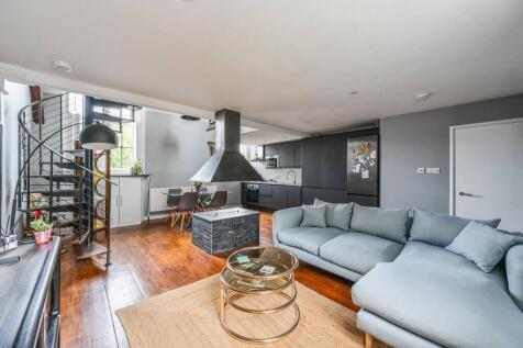 Royal Victoria Patriotic Building... 1 bed flat for sale