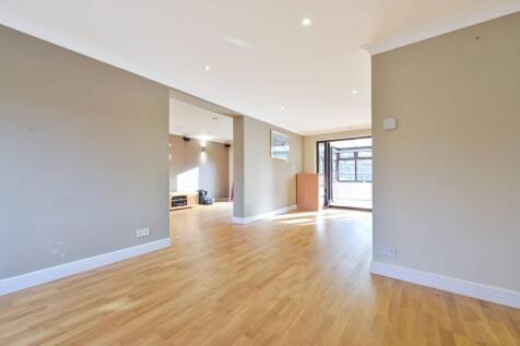 Shetland Close, Guildford, GU4 4 bed detached house for sale