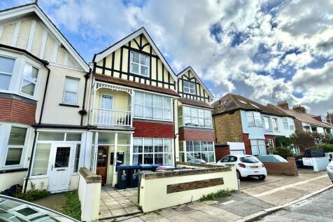 Westcliff Road, Westbrook, Margate 2 bed flat for sale