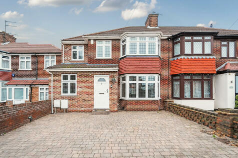 5 bedroom semi-detached house for sale