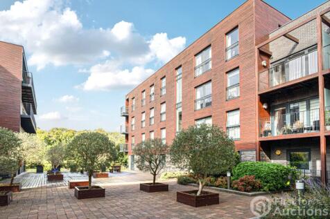 Unwin Way, Stanmore 1 bed apartment for sale