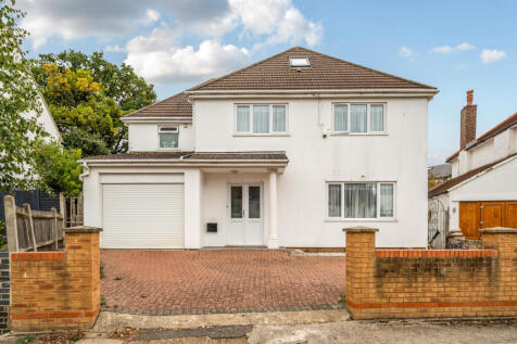 Whitegate Gardens, Harrow 5 bed detached house for sale