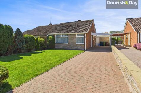 3 bedroom semi-detached bungalow for sale