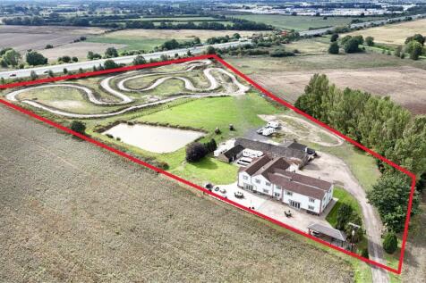 9 bedroom detached house for sale