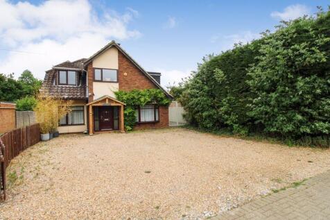 Sand Lane, Biggleswade SG18 5 bed detached house for sale