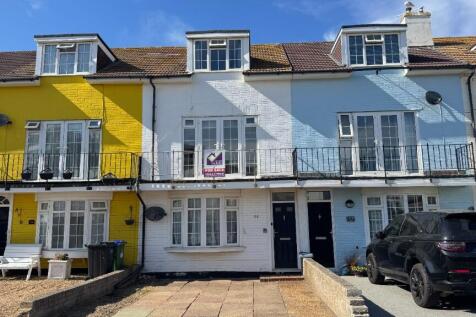 4 bedroom town house for sale