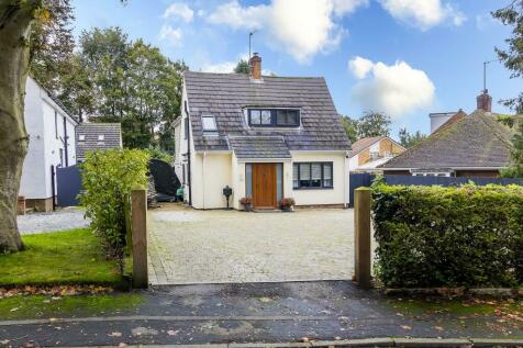 2 bedroom detached house for sale