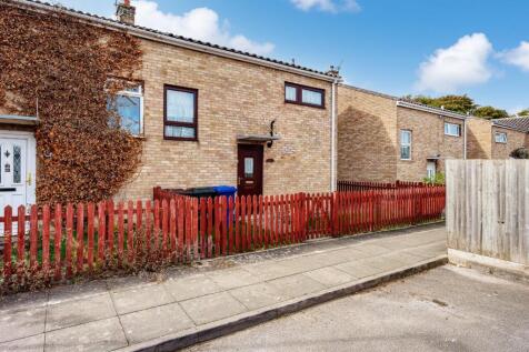 3 bedroom end of terrace house for sale