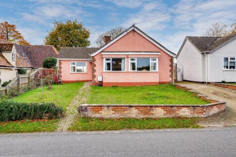 3 bedroom detached bungalow for sale