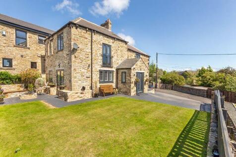 Jubilee House, Quarry Square... 4 bed detached house for sale