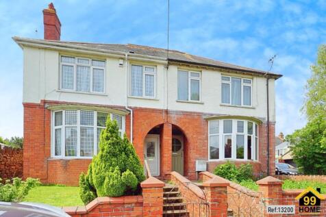 Liddymore Road, Watchet, Somerset, TA23 3 bed semi