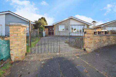 Swallow Close, Chapel St Leonards PE24 2 bed detached bungalow for sale