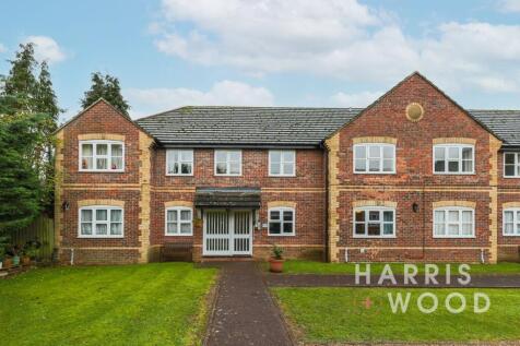 Lexden Place, Halstead Road... 2 bed flat for sale