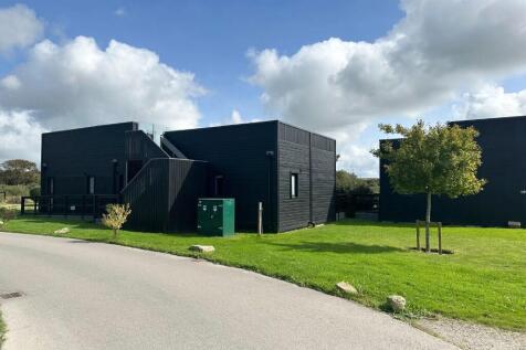 4 bedroom lodge for sale