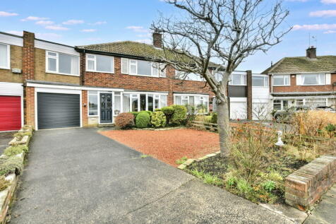 Carolyn Crescent, Whitley Bay 4 bed semi