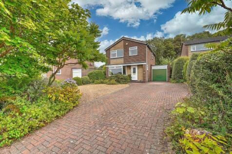Weston Avenue, Fellside Park, Whickham 3 bed detached house for sale