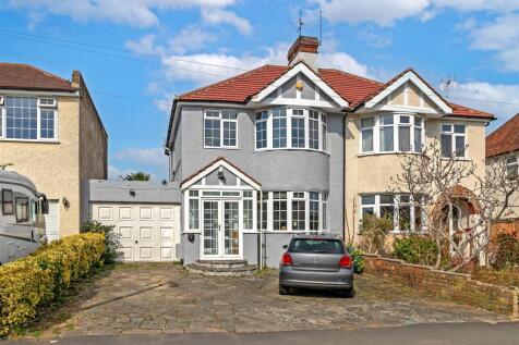 4 bedroom semi-detached house for sale