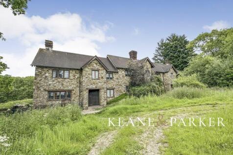 7 bedroom country house for sale