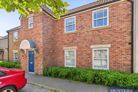 Perran Court, Moor Road, Filey 1 bed apartment for sale