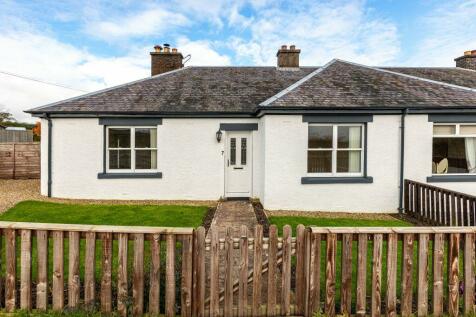 3 bedroom semi-detached bungalow for sale